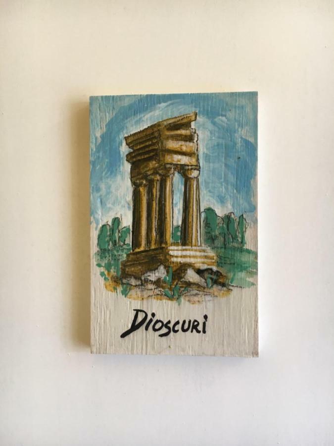 La Città degli Dei Agrigento Esterno foto